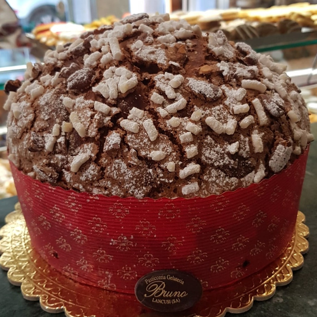 Panettone con albicocche del Vesuvio