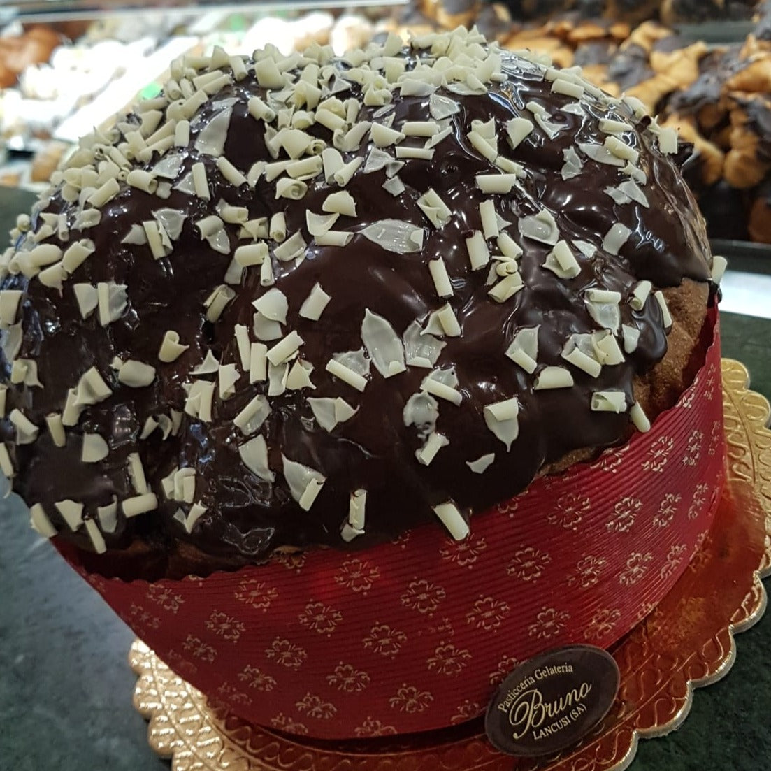 Panettone ricotta pera e cioccolato