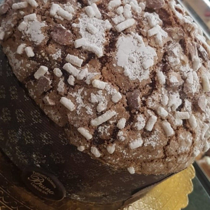 Panettone mela e cannella mandorlato