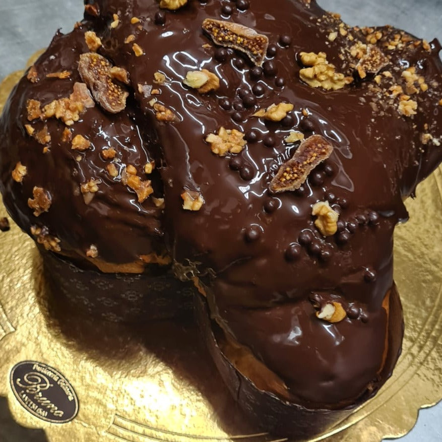 Colomba Cilentana (fichi bianchi del Cilento, cioccolato e noci)